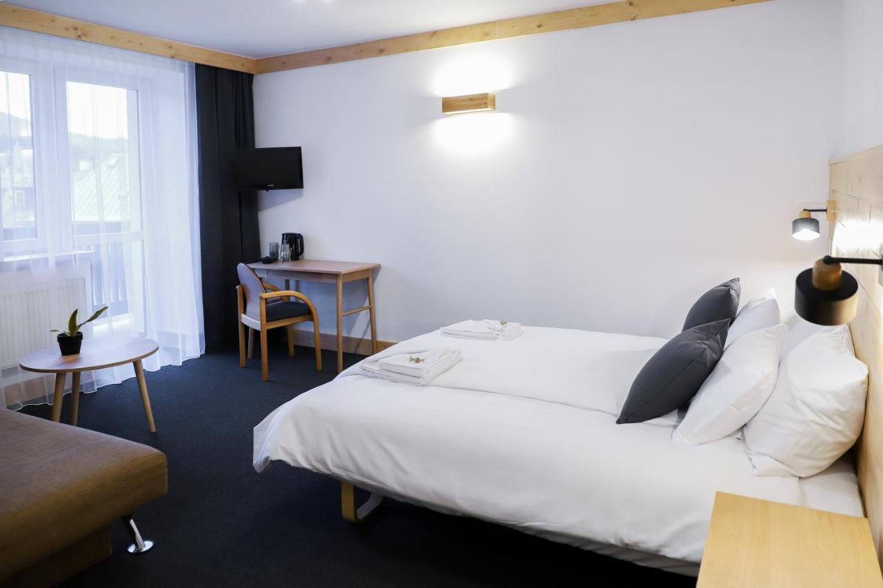 Hotel Wysoka Ze Sniadaniem